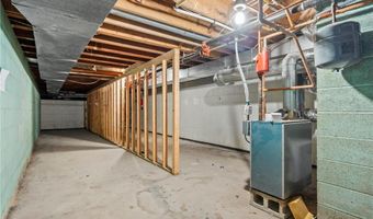 2020 Fillmore St, Alexandria, MN 56308