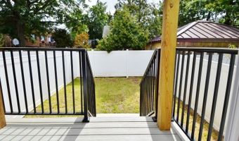 92 W 6Th St, Bayonne, NJ 07002