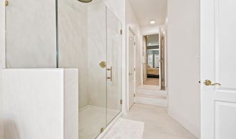 4906 MONTGOMERY Ln, Bethesda, MD 20814