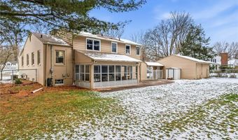 1039 Glamorgan St, Alliance, OH 44601