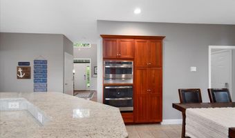 55 Cedar Crest Ln, Auburn, NH 03032