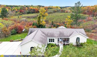 4006 ELKINS Rd, Amherst, WI 54406