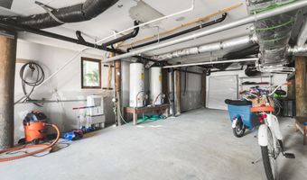 5 W 4TH St, Barnegat Light, NJ 08006