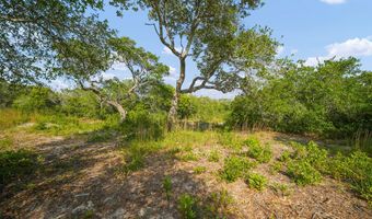 1508 W Rhodes Ave, Aransas Pass, TX 78336