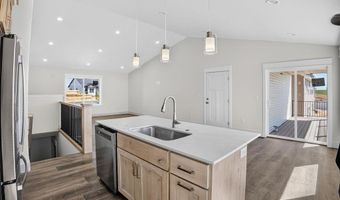 326 Lakeview Blvd, American Falls, ID 83211