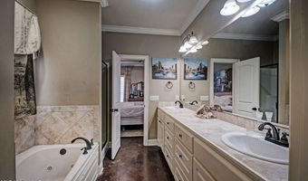 215 Greenfield Ridge Dr, Brandon, MS 39042