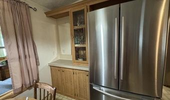 60 Tori Ln, Bennington, VT 05201