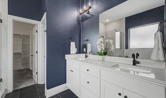 5102 SW Stanford Ct, Bentonville, AR 72713