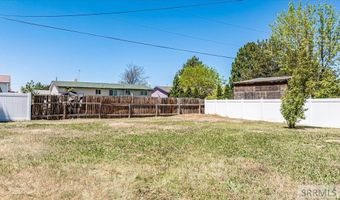 4593 Sawtooth St, Chubbuck, ID 83202