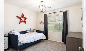 221 W Tahiti Dr, Casa Grande, AZ 85122