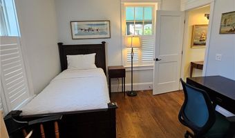 209 Coggeshall Ave, Newport, RI 02840
