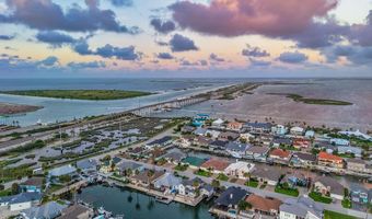 126 Sea View Dr, Aransas Pass, TX 78336