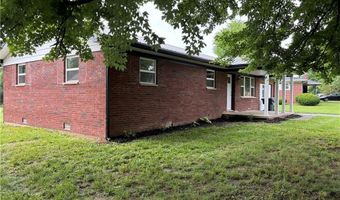 2318 N Lakeview Dr, Austin, IN 47102