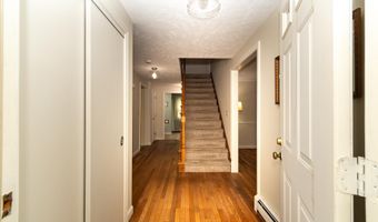 645 Walnut St, Manchester, NH 03104