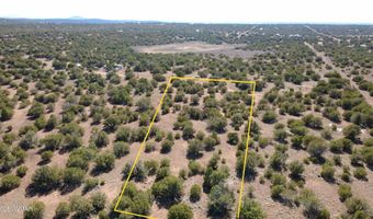 24 County Road 8063, Concho, AZ 85924