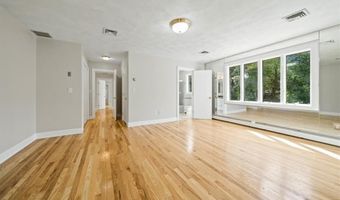 30 Dutchess Dr, Cranston, RI 02921
