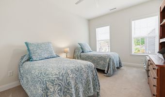33 S Crossing Way, Bethel, CT 06801