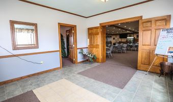 12805 S Shore Dr, Aberdeen, SD 57401