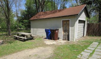 454 Center St, Adams, WI 53910