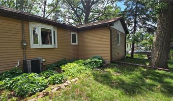 1713 S Shore Dr, Albert Lea, MN 56007