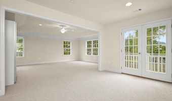 6005 ROOSEVELT St, Bethesda, MD 20817