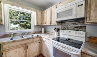 3105 Horseshoe Rd, Appomattox, VA 24522