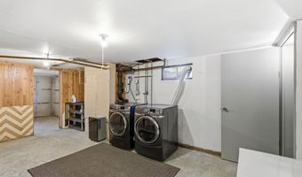 5209 S County Road D, Afton, WI 53501