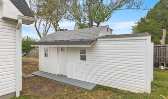 5814 LARPIN Ln, Alexandria, VA 22310