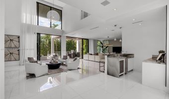 124 Park Dr, Bal Harbour, FL 33154