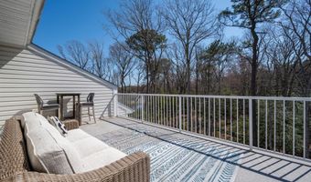 12455 SEA OAKS Ln 4, Berlin, MD 21811