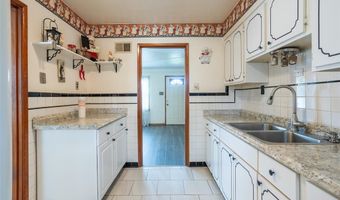 529 Maple Meadows Dr, Arnold, MO 63010