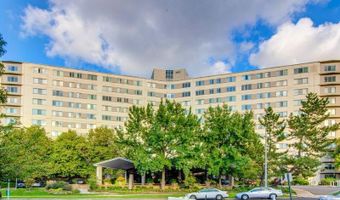 1200 N NASH St 532, Arlington, VA 22209