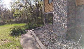 2036 S Cypress Ct, Arkdale, WI 54613