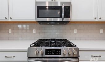 5900 S Sturgeon Way, Boise, ID 83709