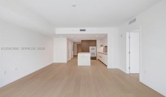 9221 E Bay Harbor Dr 210, Bay Harbor Islands, FL 33154