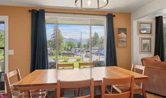 1614 Wolverine St, Anchorage, AK 99504