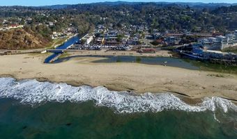 408 Trout Gulch Rd, Aptos, CA 95003