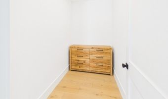 244 L St 3, Boston, MA 02127