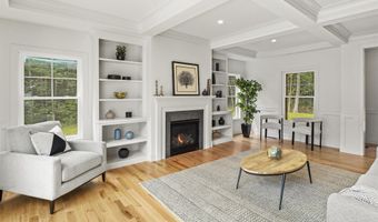286 South Rd, Brentwood, NH 03833