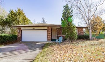 1849 W Spring Ridge Dr, Arlington Heights, IL 60004