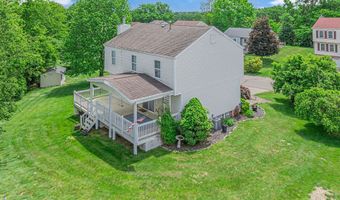 2017 S Trillium Dr, Aliquippa, PA 15001