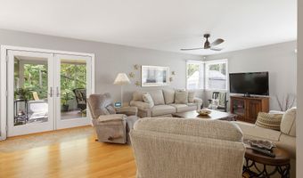 48 Bayview Blvd, Barnegat, NJ 08005