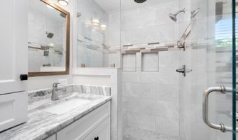 7686 SHADOW Gln, Bartlett, TN 38002