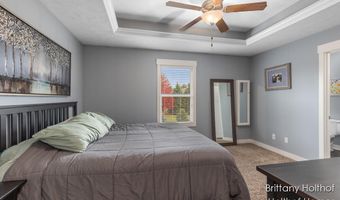 5885 Farmview Dr, Allendale, MI 49401