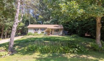 54 New London Dr, Barnstead, NH 03225