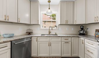 334 Lynnwood Dr, Athens, TN 37303
