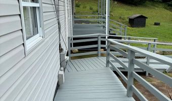 90 Healms Rd, Bassett, VA 24055