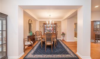 125 Fitch Blvd 201, Austintown, OH 44515