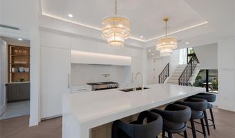 703 S BAY Blvd, Anna Maria, FL 34216