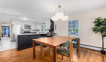 35 Hallville Rd, Exeter, RI 02822